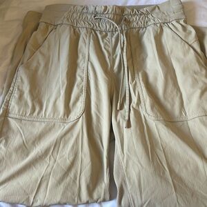 Lululemon lightweight pants